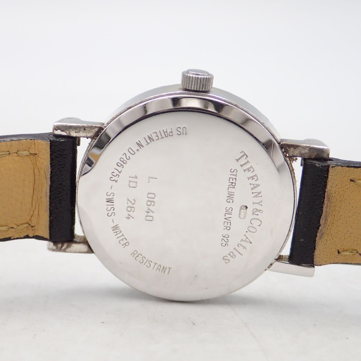 ゆう様　２点おまとめ オタク心を満たす鍵付き本棚の魅力✨ | TikTok