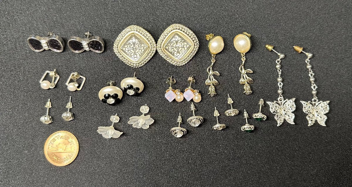 q1815 ピアス アクセサリー レディース ラインストーン ビジュー 蝶々 リボンモチーフなど 華やか 上品 まとめ売り