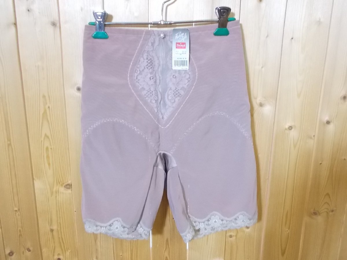 未使用品◆Triumph ガードル◆トリンプ ガードル 補正下著 サイズ76 タグ付未使用 新品 定価5.500円