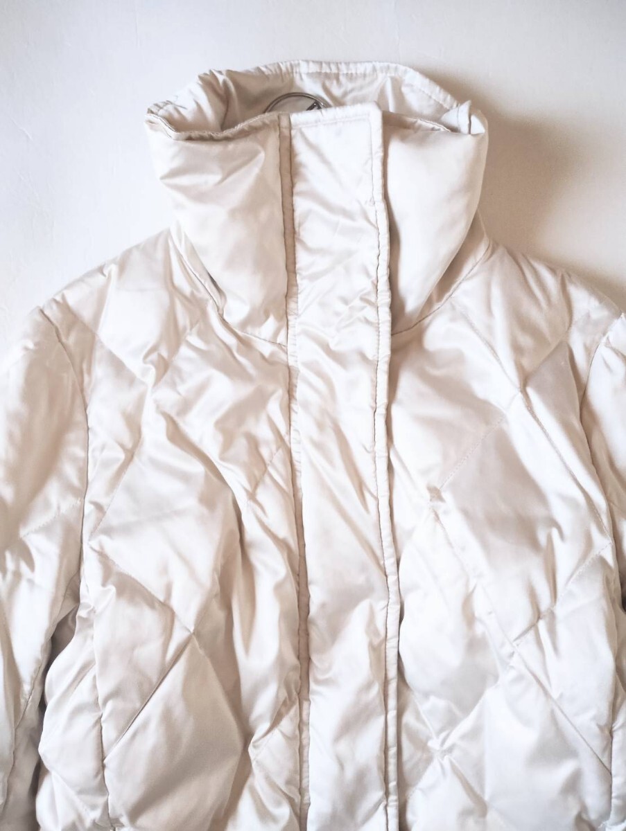 PRADA シルクMIX ロングジャケット ロングコート サイズ40 L相當(dāng) オフホワイト アウター 軽量