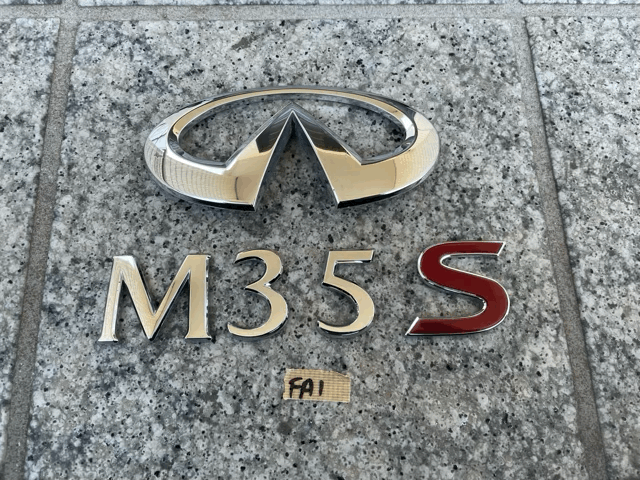 **FUGA Fuga 350GT in fini Tey PY50 M35S для оригинальный задний M35S эмблема **
