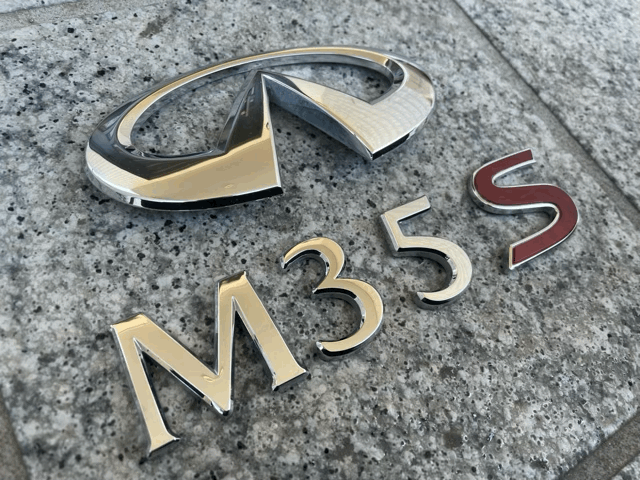**FUGA Fuga 350GT in fini Tey PY50 M35S для оригинальный задний M35S эмблема **