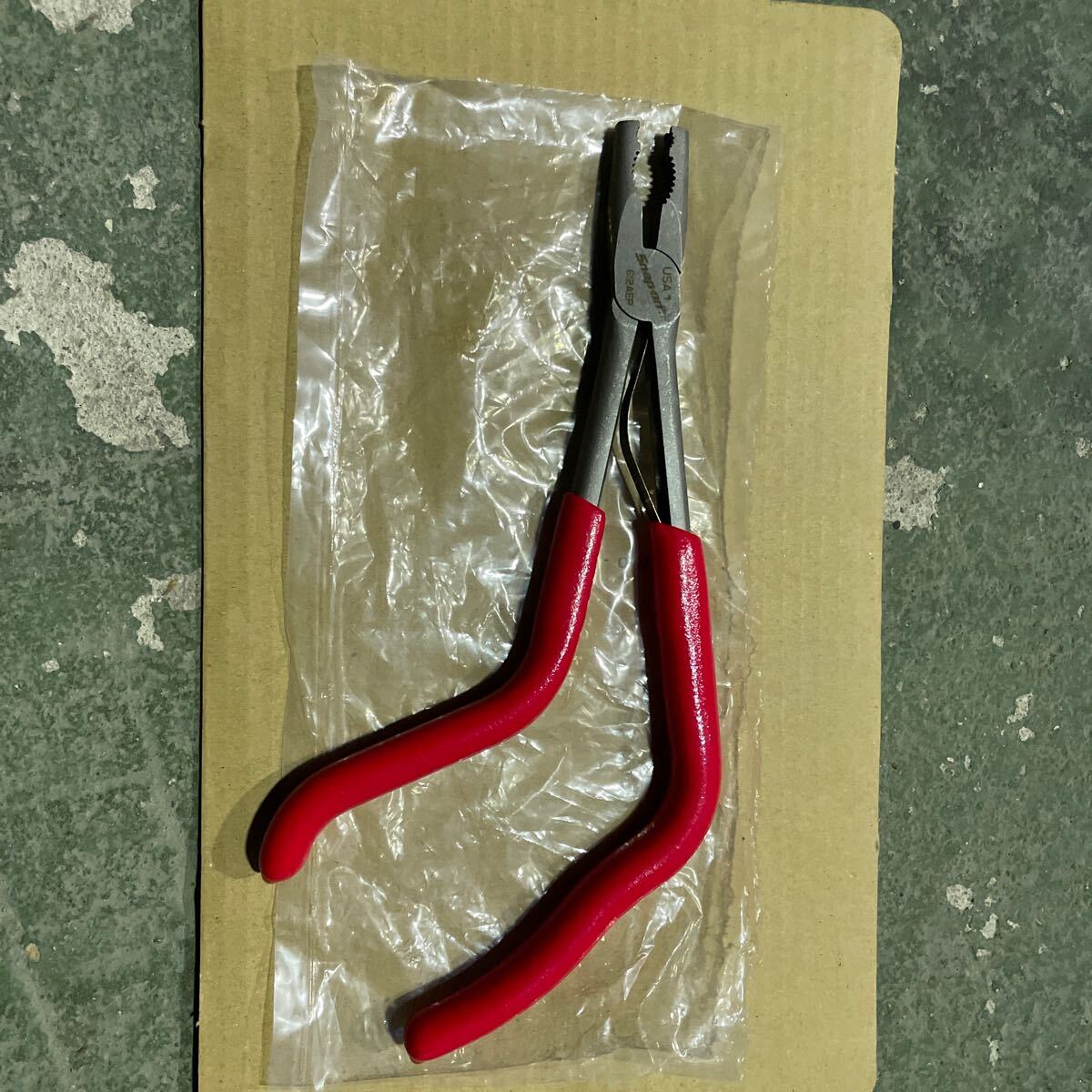 snap on スナップオン ピストルグリップ　ニードル　ノーズプライヤ　612AEP 赤色