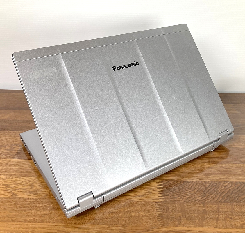 Panasonic Let's note CF-LV8 i5 8GB 256GB