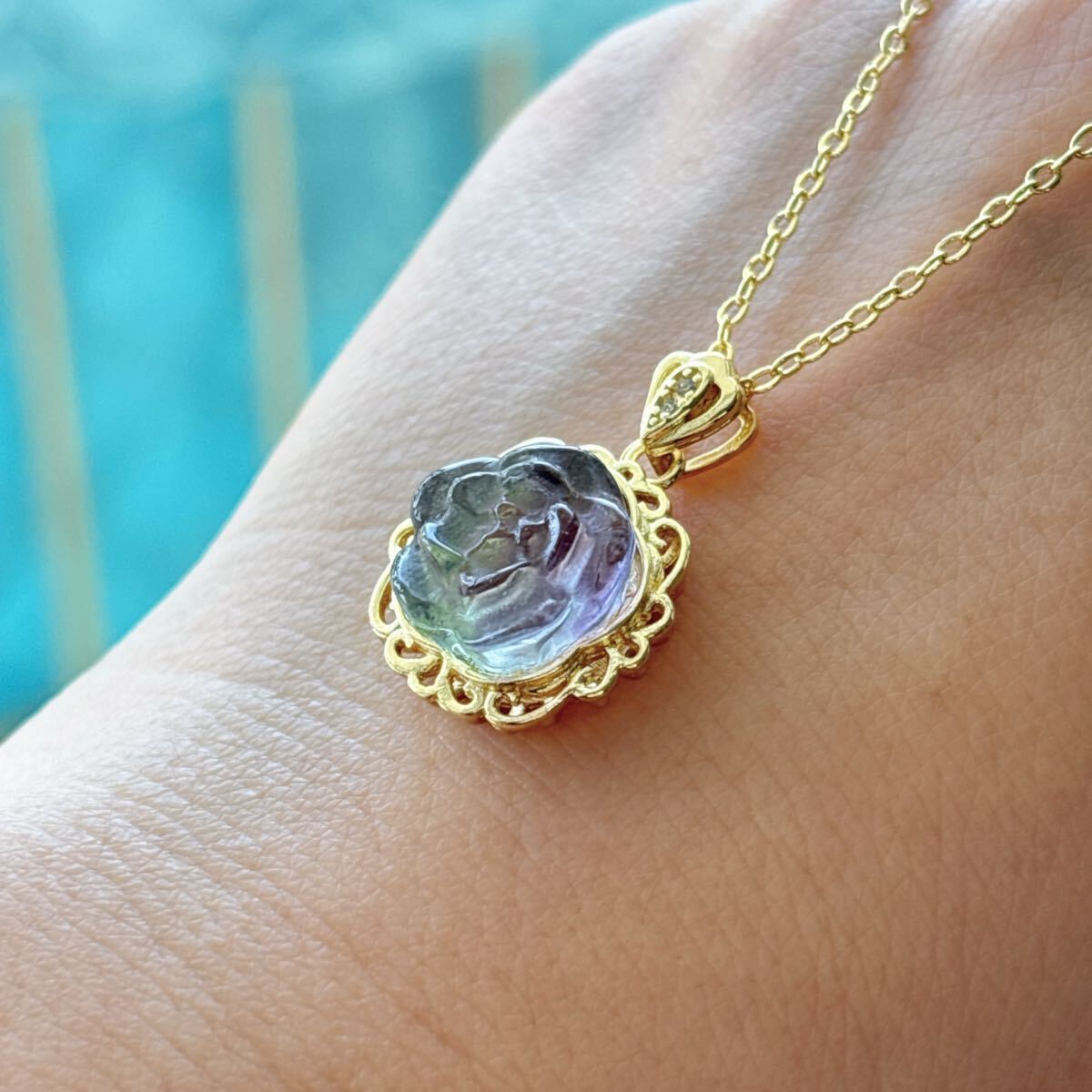 【天然石】レインボーフローライト 花のネックレス（A4604）_画像5