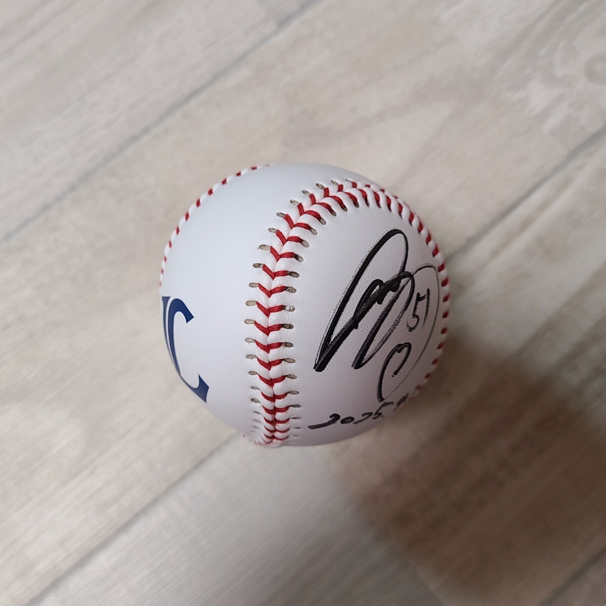 西川愛也 直筆サイン入り試合球 2021年4月14日 Yahoo!オークション - 西川愛也 投げ入れ 球団公式 ロゴボール