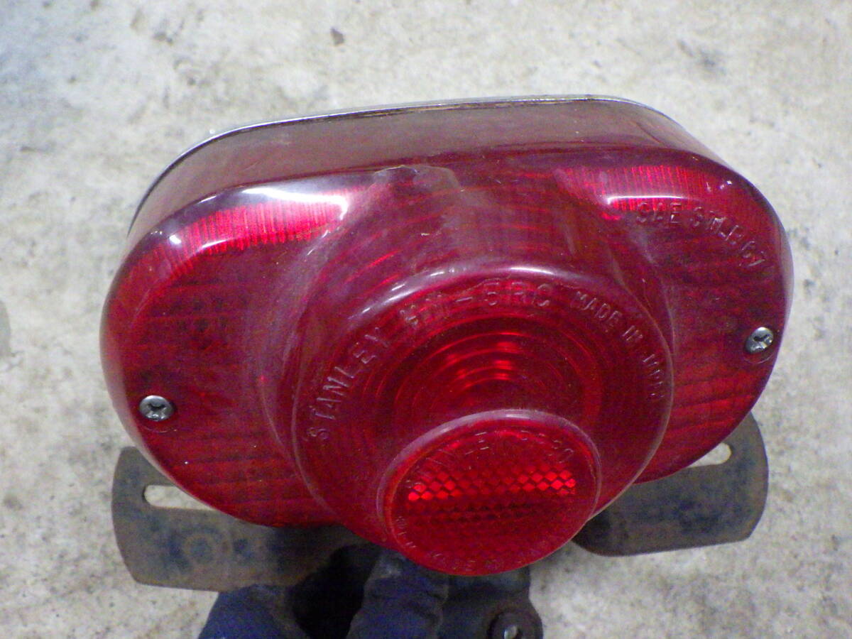 CB350 задний фонарь линзы осмотр (CB CD CL SL 250 350 400