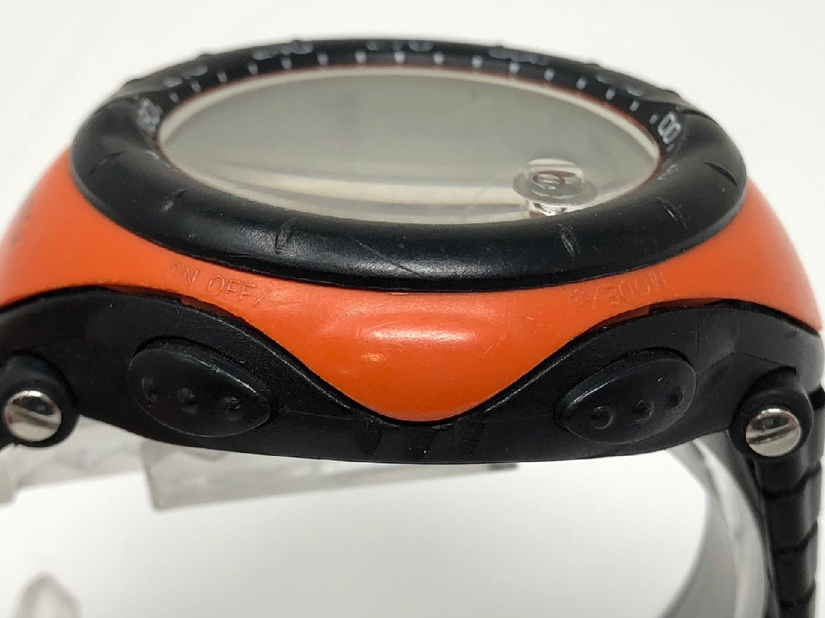 ◆SUUNTO スント VECTOR ヴェクター 腕時(shí)計(jì) クオーツ デジタル オレンジ 中古◆16943★