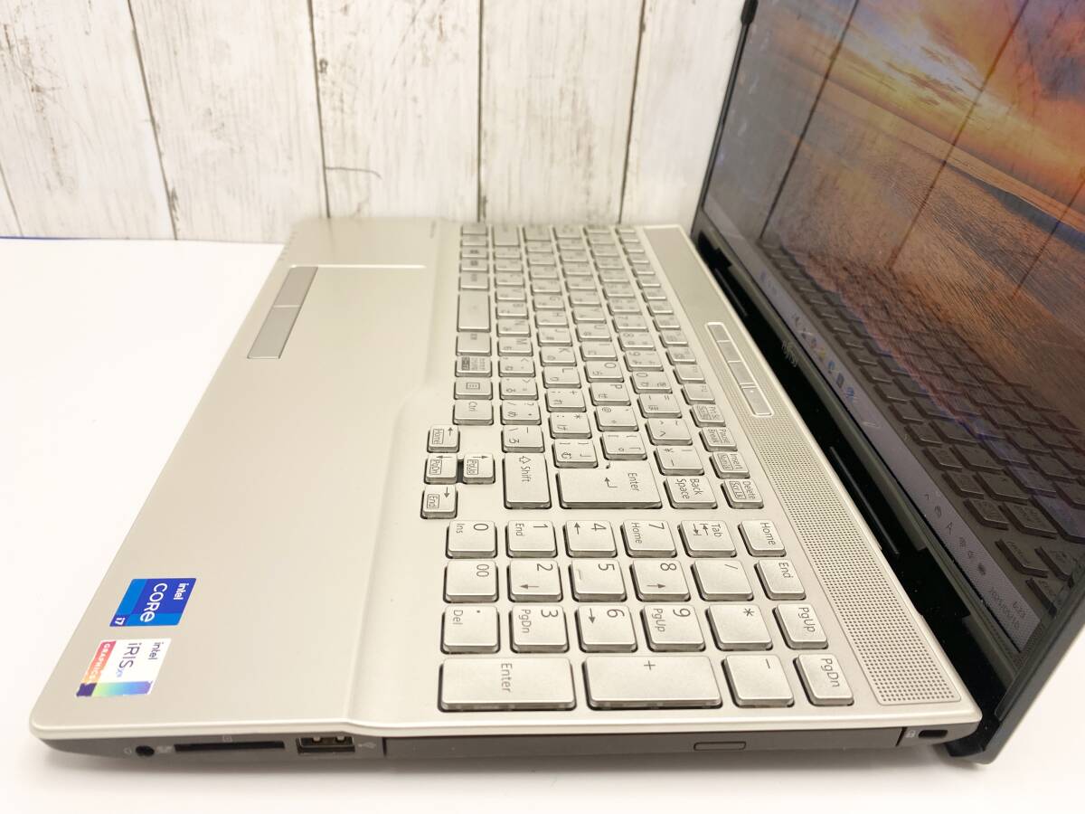 【最新OS Windows11】SSD1TB メモリ32GB 富士通 ノートPC AH53/E3 第11世代Core i7-1165G7 Office Webカメラ Bluetooth Zoom