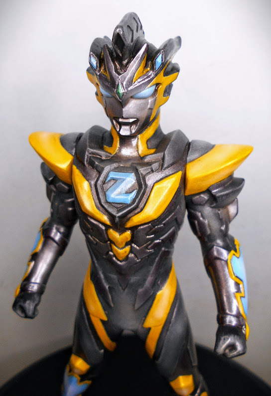 ウルトラヒーローシリーズEX ウルトラマンゼット デスシュウムライズクロー リペイント 完成品