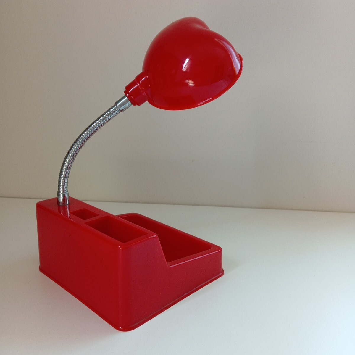 廃盤 未使用 ファンシー ミラー 鏡 雑貨 昭和レトロ 当時物 貴重 レア 日本製 80年代 希少 小物入れ スタンドミラー たろう はなこ 相合傘_画像4