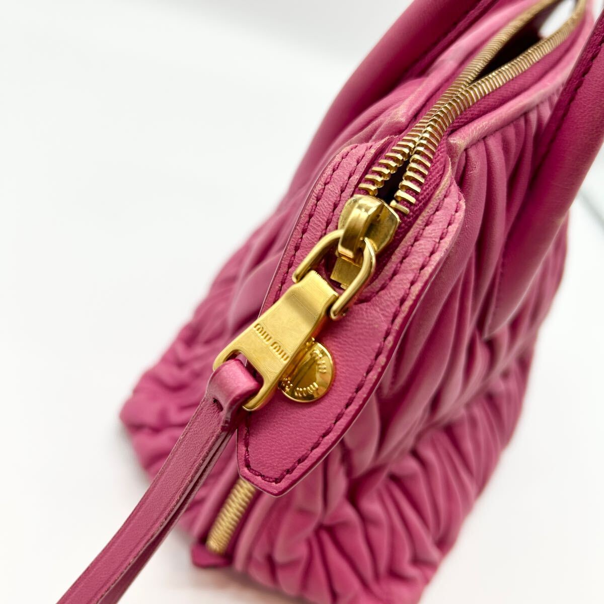 miu miu MiuMiu ma tera se розовый ручная сумочка 