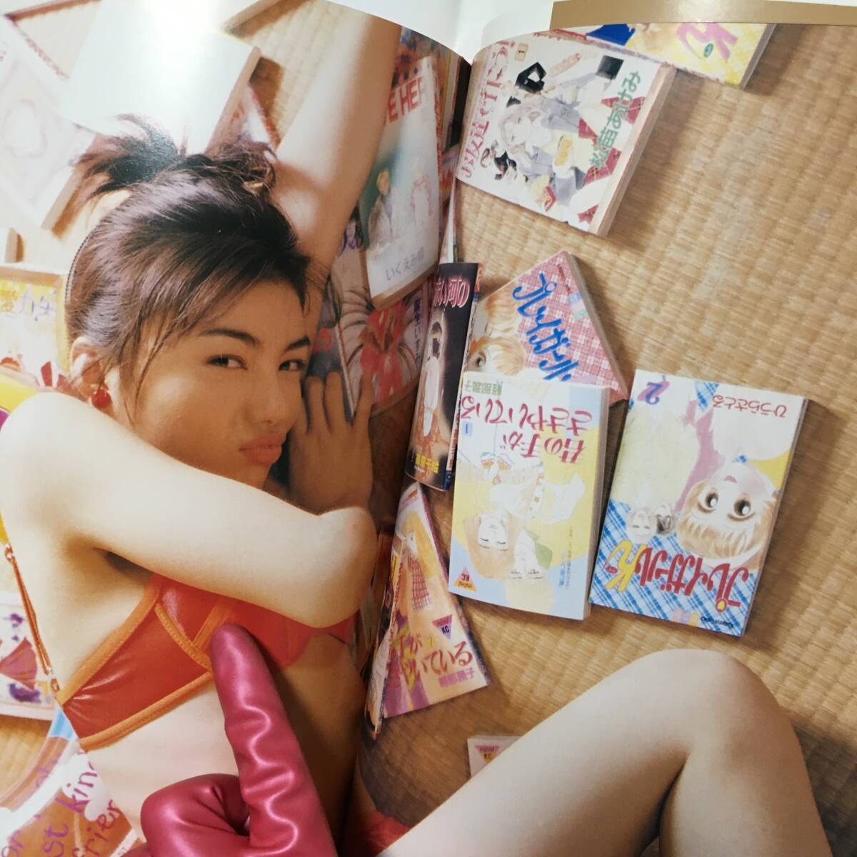 【直筆サイン】寫真集 笹峰愛 優(yōu)しい笑顔がとても胸にしみる人が懐かしい東京は華やかすぎて淋しさだらけの心が馴染めません東京は嫌いです