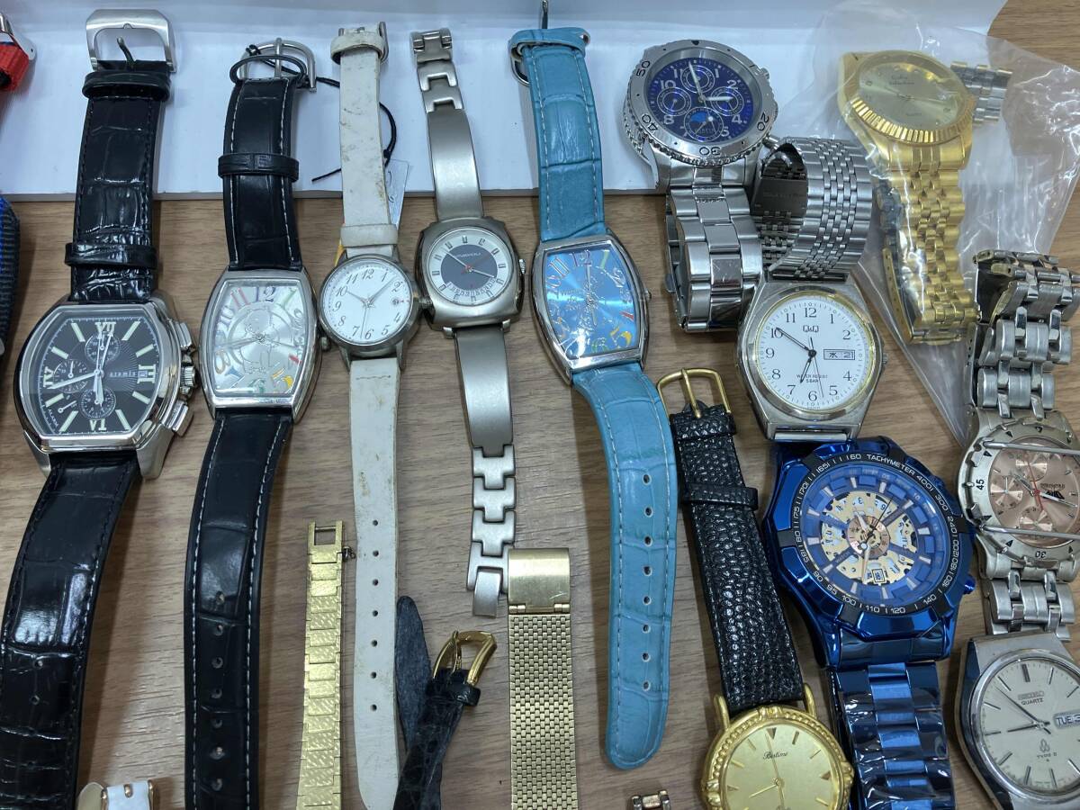 ジャンク ジャンク 腕時(shí)計(jì) SEIKO FOSSIL Baby-G CASIO プーさん Disney NIKE BUREN GENEVE BMW aramis CANALETTO ALBA ene VIVAYOUなど50點(diǎn)