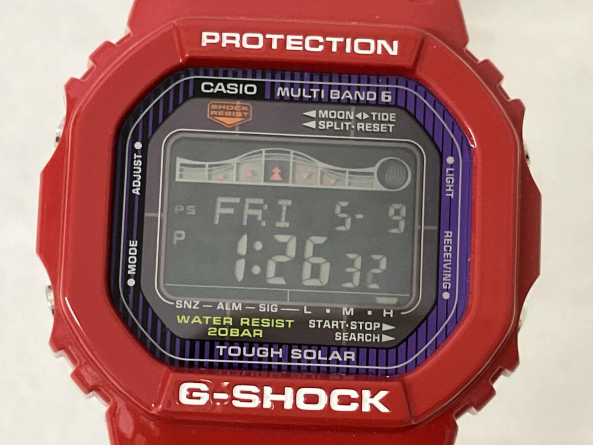 美品 CASIO G‐SHOCK GWX-5600C ソーラー　時計　赤　デジタル