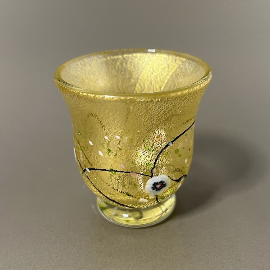 ★黒木國昭★　「光琳」　金彩　お豬口　ガラス　工蕓　高さ約5.4㎝　刻印　共箱あり