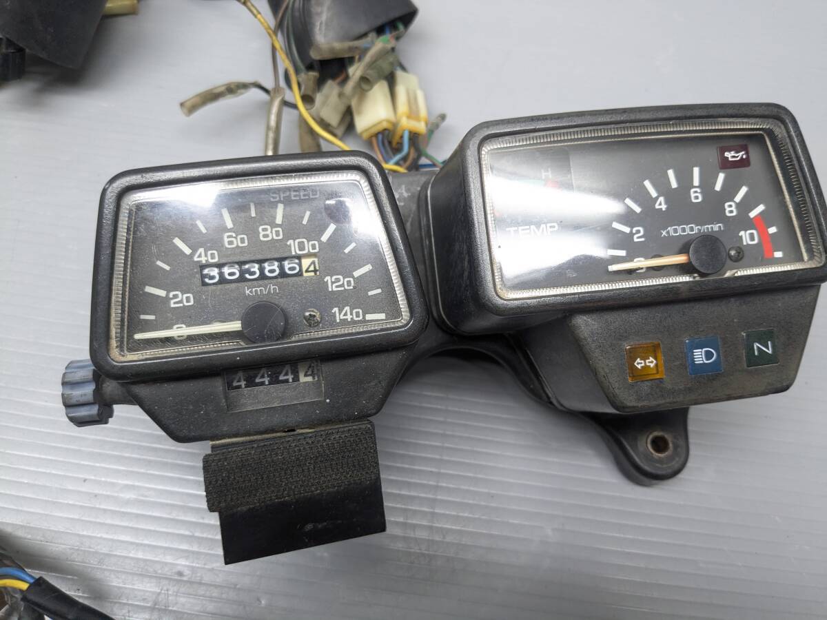 item_image_3