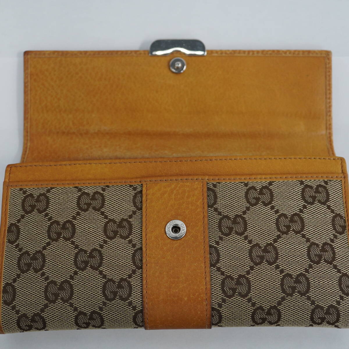 GUCCI　グッチ　長財布　美品　レディース【No.1770】