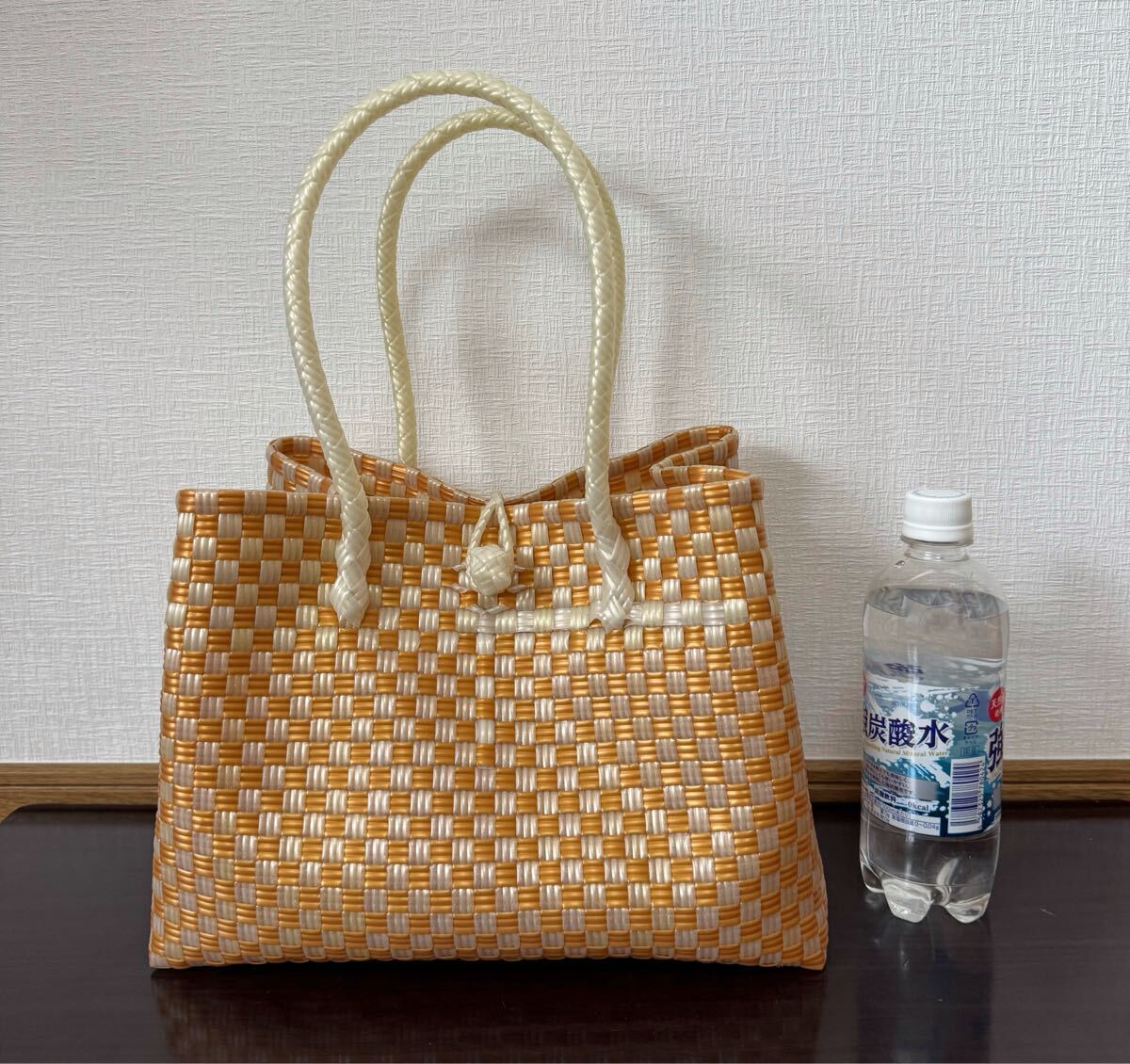 プラカゴ トートバッグ 軽量 ハンドメイド 洗える バッグ カゴバッグ Mサイズ ゴールド×パール