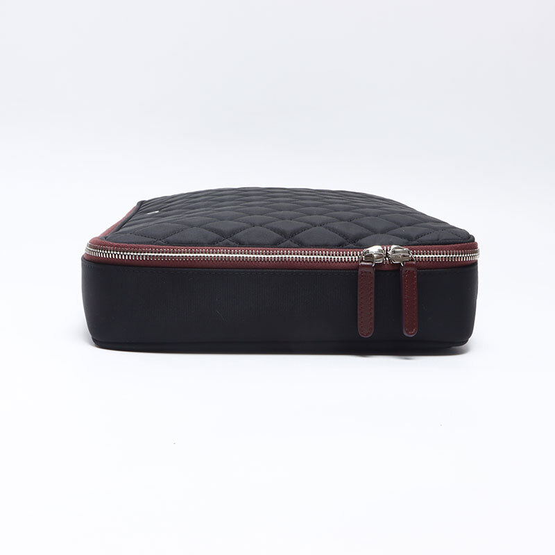 シャネル CHANEL クラッチバッグ 17番臺 2012-2013 クリスマス限定 ナイロン ラップトップ PC ケース ブラック