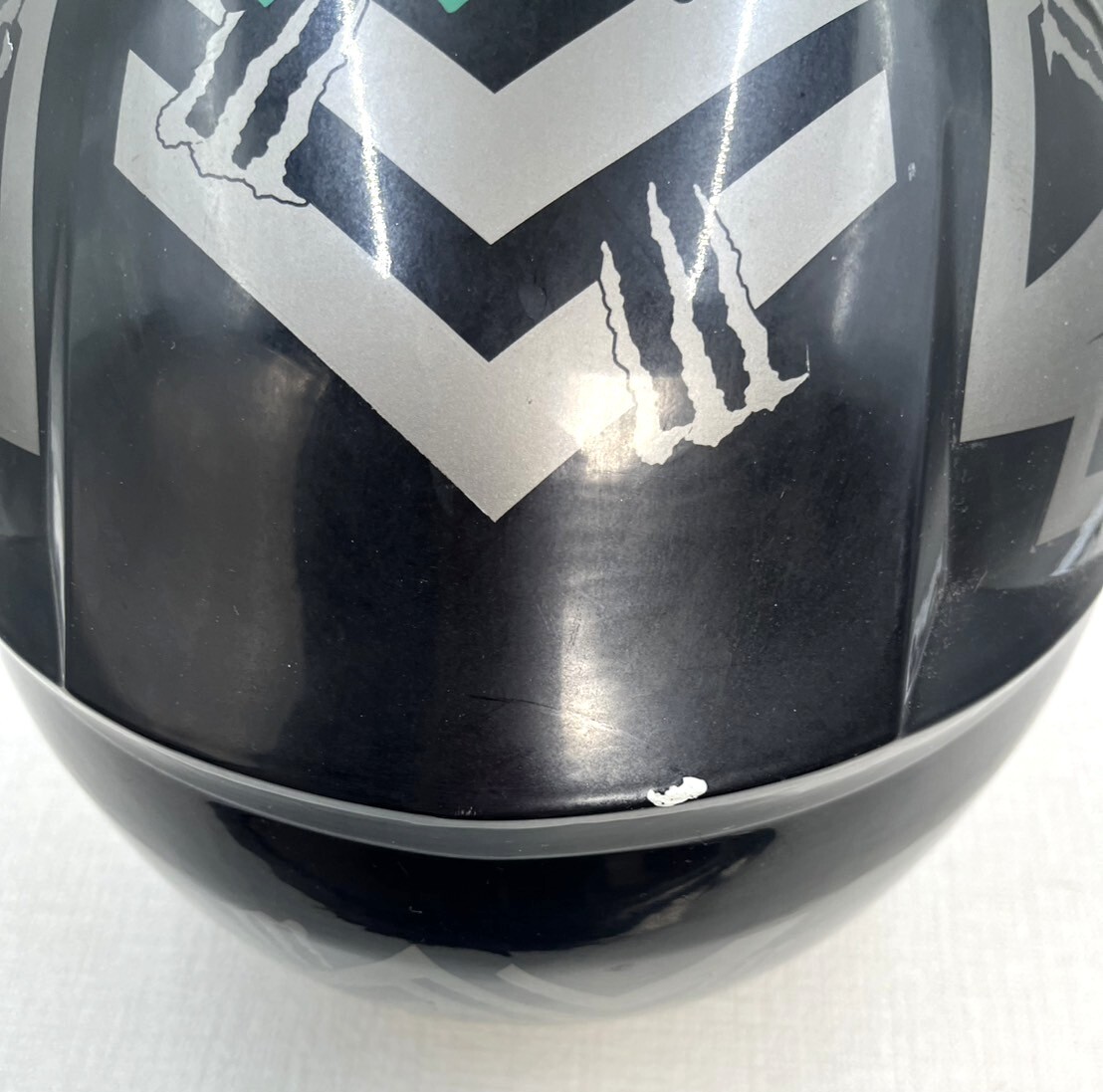 【R736】YEMA/モンスターエナジー/MONSTER ENERGY/ヘルメット/フルフェイス/YM-825/ブラック×シルバー/Lサイズ/中古