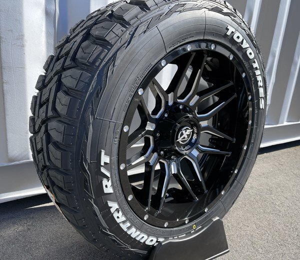 新品 20x10J ハイラックス GUN125 XF OFFROAD XF222 20インチタイヤホイールセット TOYO OPEN COUNTRY RT 275/55R20 ホワイトレター