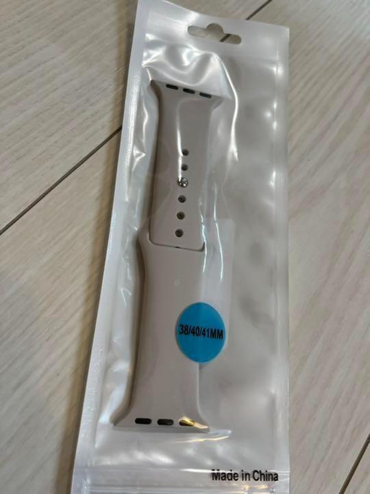 ◆Apple Watchバンド スポーツシリコンバンド38〜41mmＳサイズ白 かわいい　交換用ベルト　時計バンド　アクセサリー　おしゃれ　人気_画像2