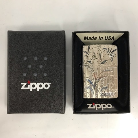 10133 ZIPPO ジッポ アラベスクA 植物 メタルプレート 2017年製 ライター 箱あり_画像1