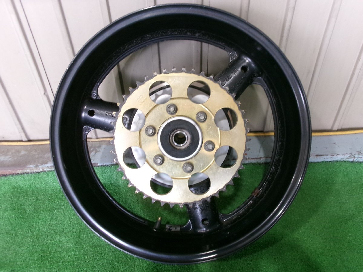 SUZUKI　GSF1200 GV75A　純正リアホイール　17X5.50　ディスクローター　スプロケット付き　Y7.0528