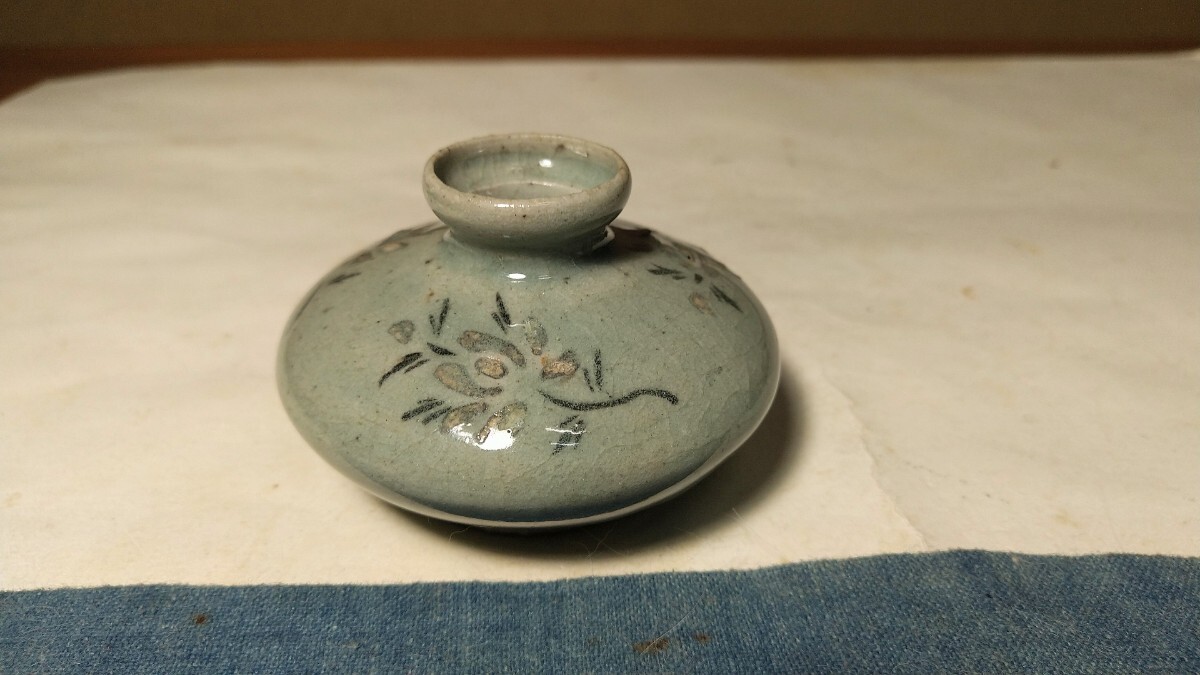 【哲】【特別出品】上手技法の高麗青磁鉄絵白象嵌油壺（高麗時代?12?13世紀(jì)）