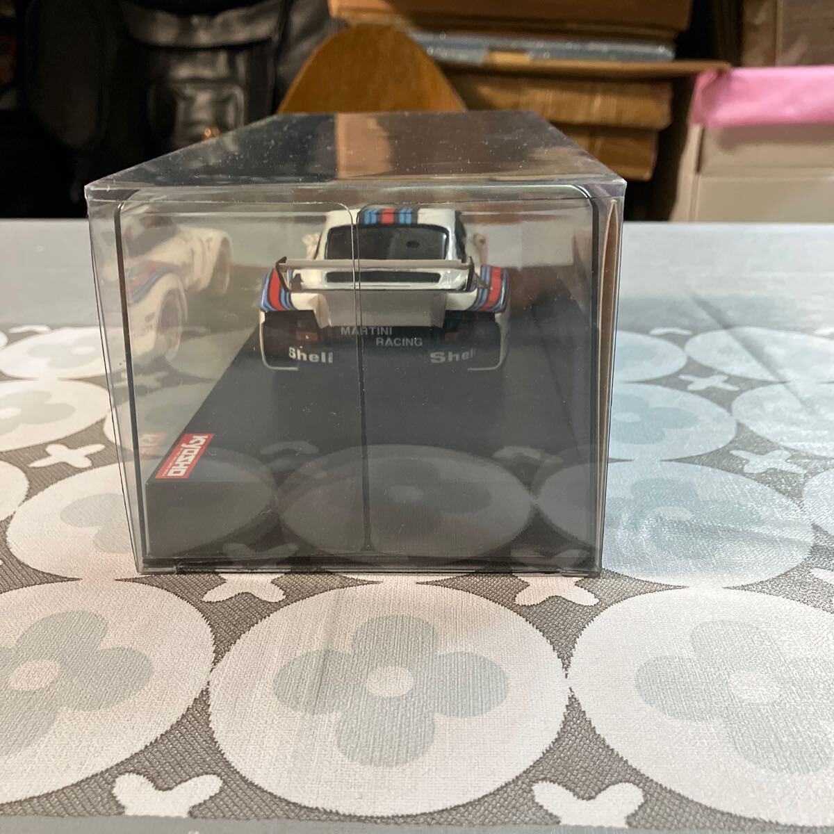 京商ミニッツ　オートスケール ポルシェ935ターボ MARTINI #1 Yahoo!オークション -「ミニッツ ポルシェ935ターボ」の落札相場