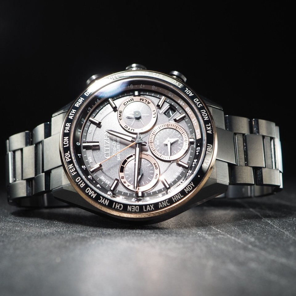 ■1円~/定価297,000円■ CITIZEN アテッササテライトウェーブ F950-T027318 CC4016-67E チタン 電波ソーラー USED 箱 保 腕時(shí)計(jì) 「26571」