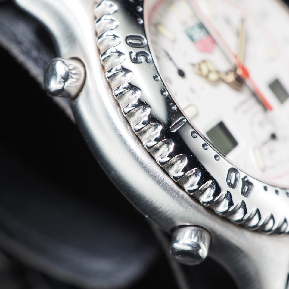 ■1円~■ TAG HEUER タグホイヤー セル アイルインセナ SS QZ CG1111-0 白 文字盤 USED 回転ベゼル 稼働 メンズ 腕時(shí)計(jì) 「26608」