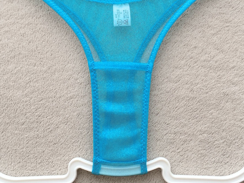 【ラ?ポーム/La-Pomme】光沢スパークシースルー★ハイレグストレッチ★透け透けポケット付きＴバック/ターコイズ?新品/日本制