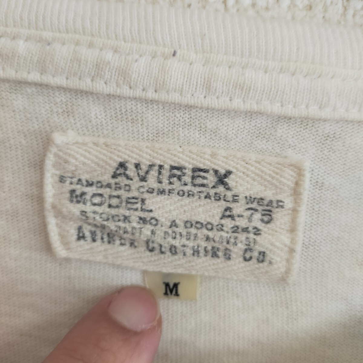AVIREX アヴィレックス フロッキープリント 半袖Tシャツ ピンナップガール B-17G M ホワイト(白)