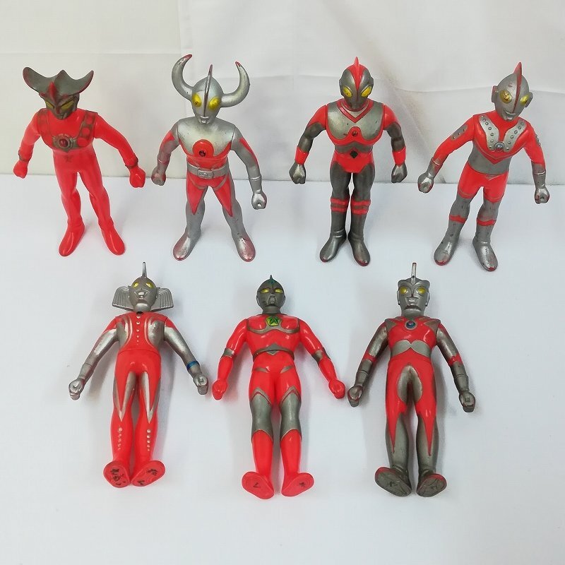 ポピーキングザウルスシリーズ ゾフィー セブン ジョーニアス3体セット ポピーキングザウルスシリーズゾフィーセブンジョーニアス3体セット