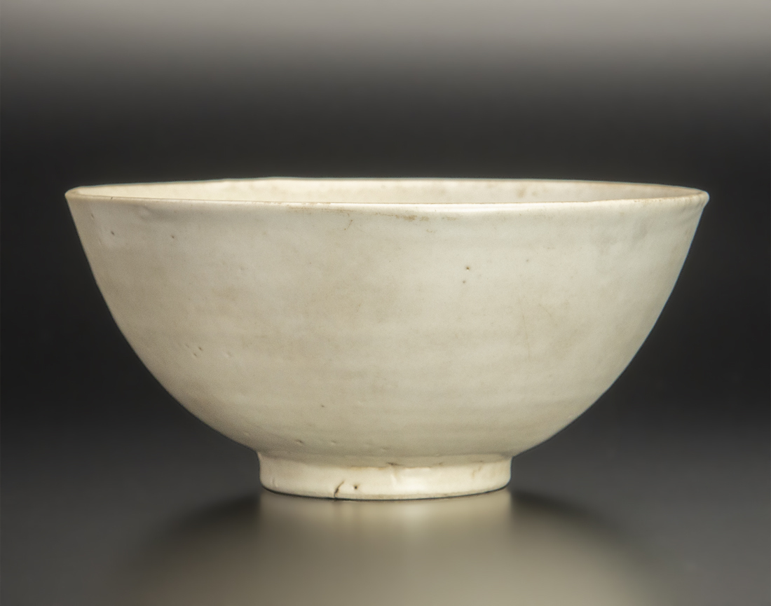 中国の 無地刷毛目 茶碗 白釉茶碗 茶道具 古美術 古道具 アンティーク 中国の 無地刷毛目 茶碗 白釉茶碗 茶道具 古美術 古道具