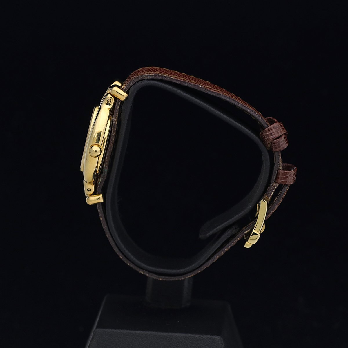 1円～ 超美品 FENDI フェンディ PRISMA チェンジベルト 640L GP レディース クォーツ 白文字盤 箱保取替えベルト