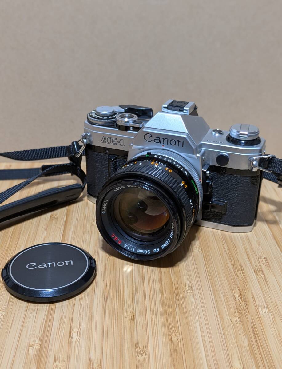 【簡易動作ＯＫ?シャッター鳴き無し】CANON AE-1レンズ FD 50mm 1:1.4　S.S.C フィルムカメラ 簡易清掃済み　外観美品