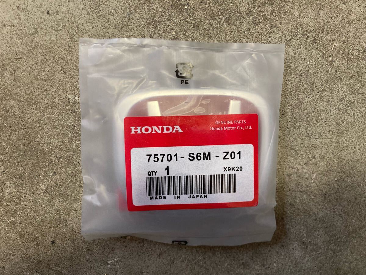 新品 ホンダ インテグラ タイプR DC5 リア エンブレム