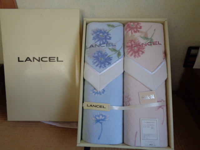 LANCEL-ランセル/シルク混綿毛布 2枚セット/ブルー＆ピンク/綿85％ 絹15％/140cm×200cm×2枚/中國制/箱付未使用美品-長期保管品