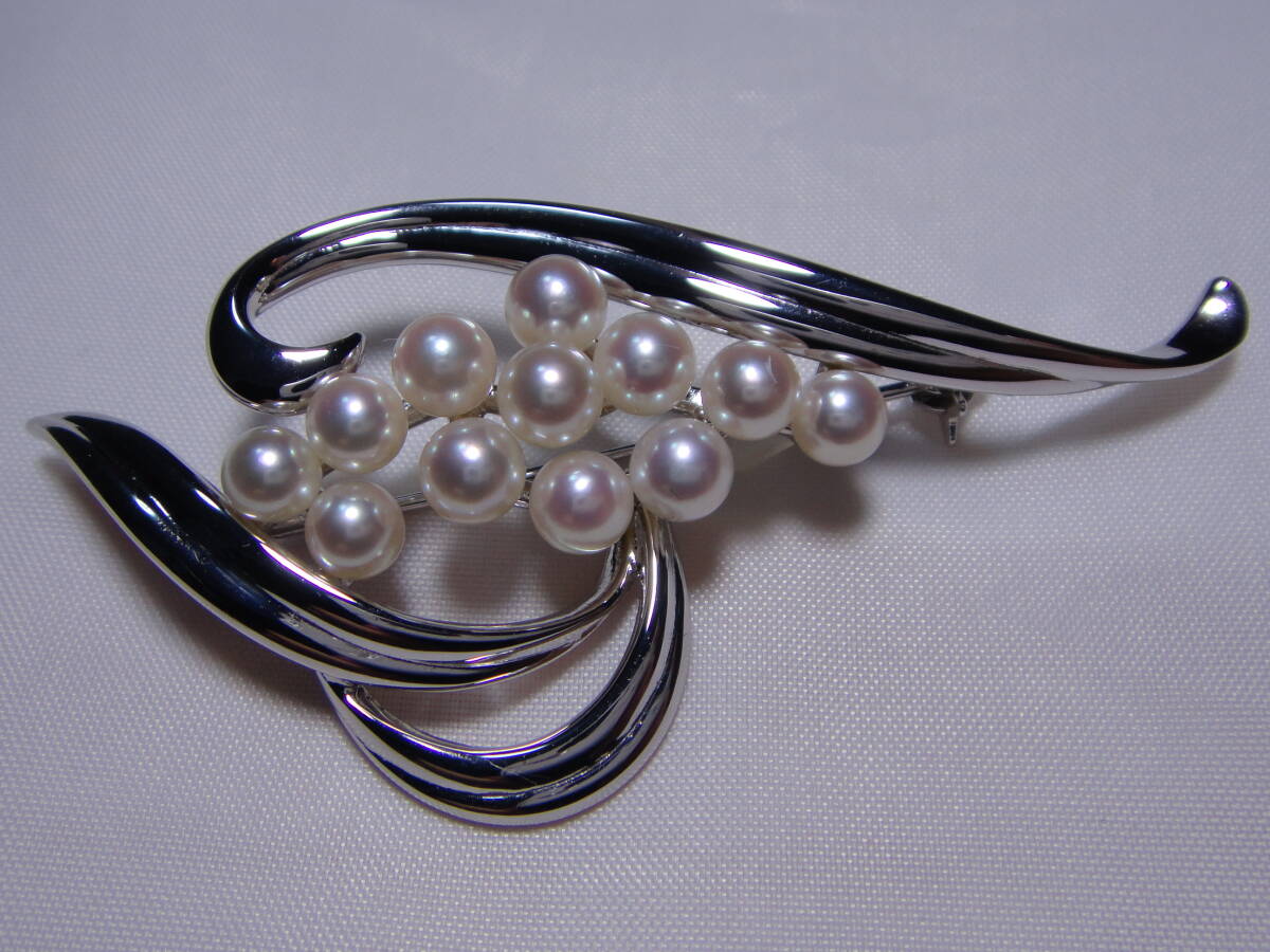 アコヤ真珠 本真珠 本パール ブローチ ミキモト真珠 MIKIMOTO ベビーパール 大量12玉 ツヤテリ玉 かなり良品 ヴィンテージ D322