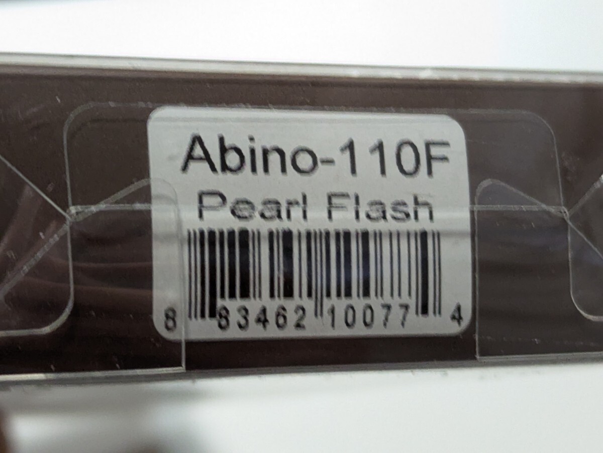 nisine искусственная приманка Works abino-110F #Pearl Flash