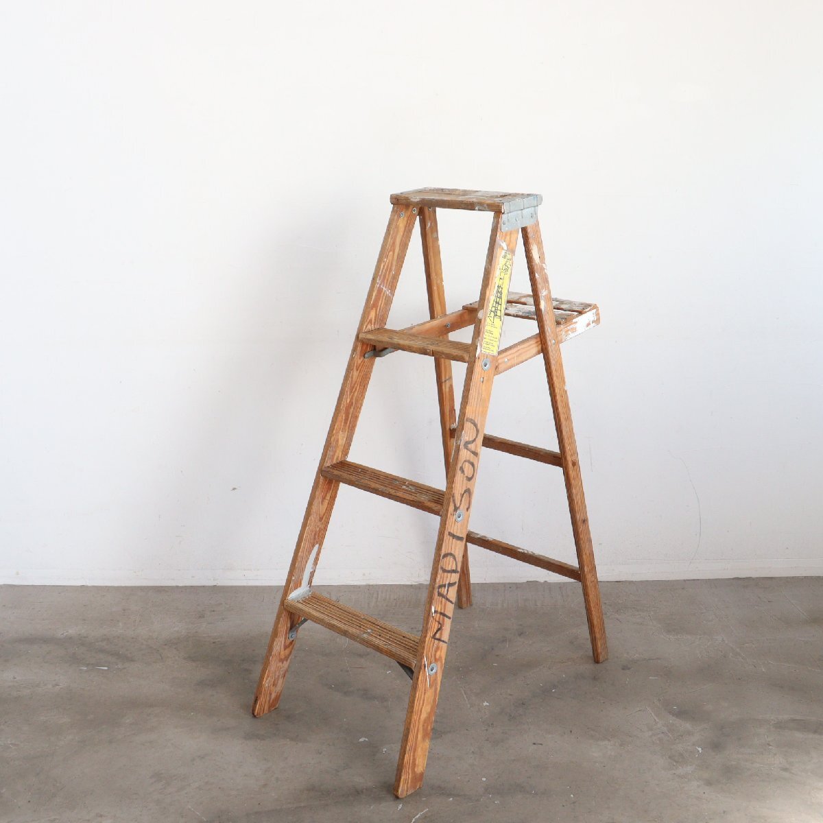 アメリカ ヴィンテージ 4段 腳立 / 木制ラダー stepladder ディスプレイ 店舗什器 ガーデニング アンティーク 雑貨 ＃602-20-168-12