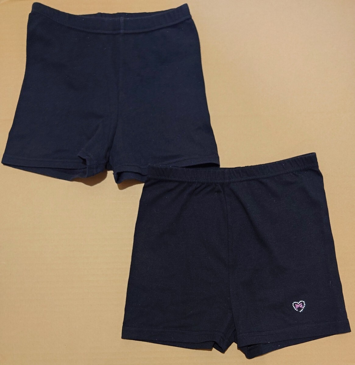 中古★レディース くろぱん 140サイズ 2枚セット マイクロミニ丈 アンダーパンツ ショートレギンス ペチパンツ 見せパン 女子 匿名配送