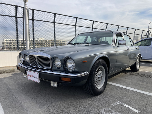 返金保証付:ディムラー ディムラー ダブルシックス 走行16600km/ETC