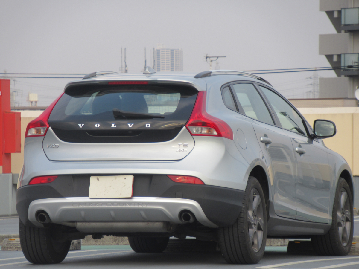 『陸送30%OFF?』本検R9/5満タン★安全裝備多數(shù)★4WDタ-ボ★極上クロスカントリ- T5 AWD【ナビ/地TV/ACC/本革シ-ト/ETC】HID/純17AW/修復(fù)無(wú)