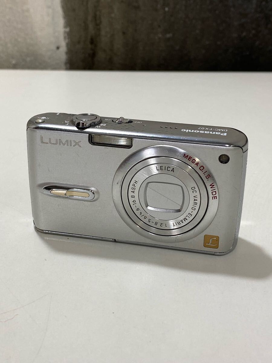【ジャンク美品】Panasonic DMC-FX07 コンパクトデジタルカメラ Amazon | パナソニック デジタルカメラ LUMIX FX07 シルキー