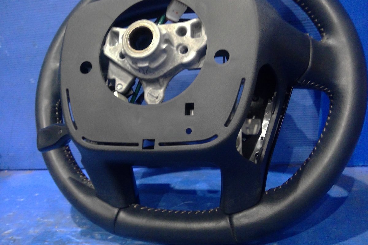 item_image_3