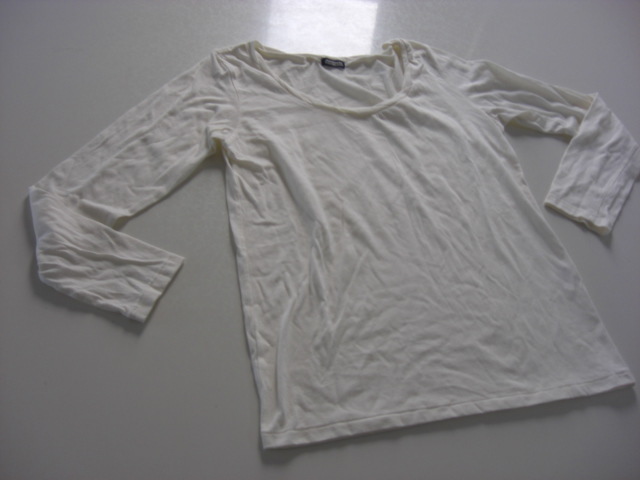 美品ジャーナルスタンダード　長袖カットソー　アイボリー_画像1